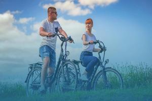 Holiday home in Osieki near a lake