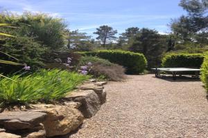 Appartements Apartment in Montauroux with Pool & Forest Views : photos des chambres