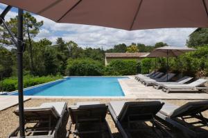 Appartements Apartment in Montauroux with Pool & Forest Views : photos des chambres