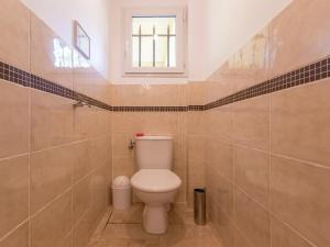 Appartements Apartment in Montauroux with Pool & Forest Views : photos des chambres