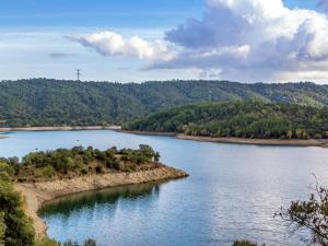 Appartements Apartment in Montauroux with Pool & Forest Views : photos des chambres