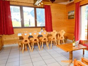 Chalets Chalet in Champagny near Paradiski : photos des chambres