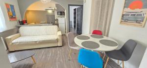 Appartements Cote cour, T2 espace exterieur au calme : Appartement 1 Chambre