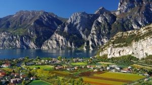 Casa Tecla, bright apartment in a single house