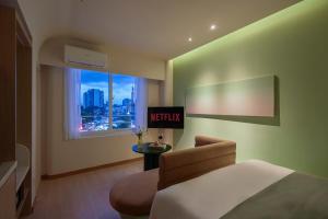 The Urban Resort City Center by Circadian