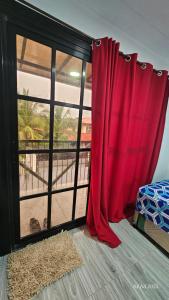 Jolie Joes Standard Room with Private Bathroom