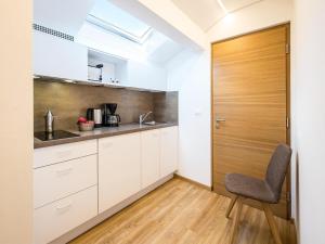 Apartment in Dorf Tirol near tennis court