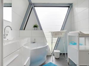 Spacious holiday home in Noordwolde with garden