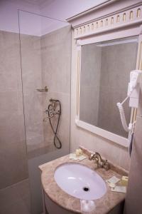 Standard Double Room - 3 Stars room in Hotel Sulina International