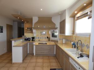 Inviting villa in Saint Paul trois Chateaux with pool