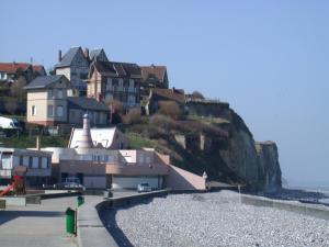 Maisons de vacances Spacious Cottage with Private Garden in Normandy : photos des chambres