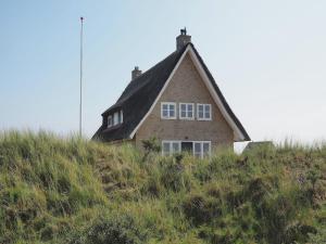 Villa in Midsland near the Sea