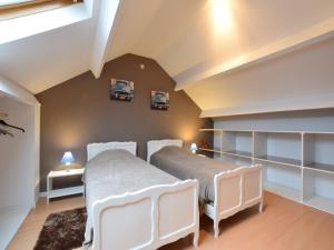 Magnificent Holiday Home in Libin with Barbecue