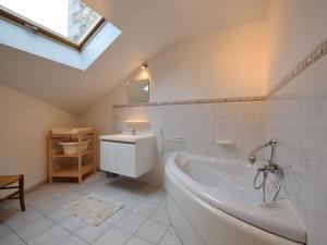 Magnificent Holiday Home in Libin with Barbecue