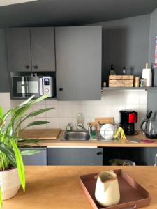 Duplex 32 M With Terrace In Downtown