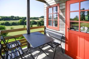 Maisons de vacances Le Domaine du Val, Grand-Laviers, wooden house for 6 pers : photos des chambres