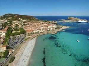 Appartements Res Le Vieux Moulin Ile Rousse, Apartment for 4 pers : photos des chambres