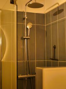 Studio moderne Futuroscope - Clim & Grande Douche