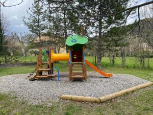 Appartements Res Les Sources, Montbrun-les-Bains - Studio 2 pers with terrace or balcony : photos des chambres