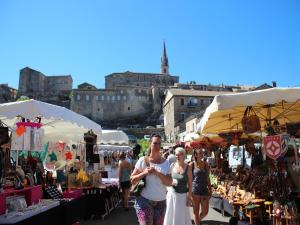 Maisons de vacances Holiday Home in Toulon with Pool & Beach Nearby : photos des chambres