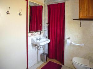 Maisons de vacances Country house on a beautiful medieval estate : photos des chambres