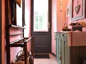 Maisons de vacances Charming Gite in France for a Private Getaway : photos des chambres