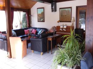 Atmospheric holiday home in Durbuy with sauna