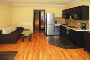 Terraced house with pool and sauna, Sieciemin