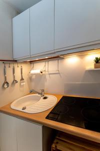 Studio chaleureux, centre de Mougins