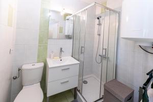 Studio chaleureux, centre de Mougins