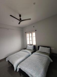 Isiri Service Apartment