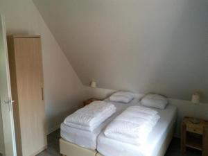 Rural holiday home with terrace