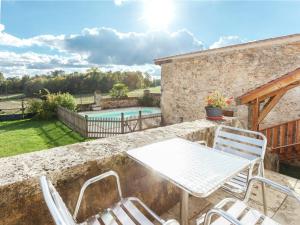 Maisons de vacances Rustic Retreat for Families : photos des chambres