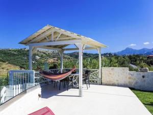 Villa in Episkopi with private pool