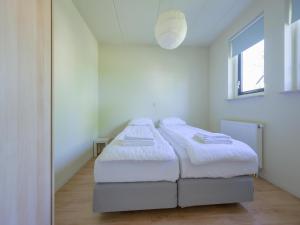 Spacious bungalow near the Frisian Lakes