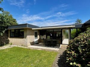 Holiday home for 6 in Sint Maartenszee