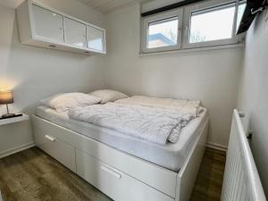 Beautiful bungalow in North Holland