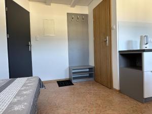 A cozy house near the sea, Łazy