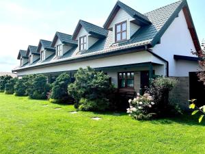 Holiday house with terrace, Sarbinowo
