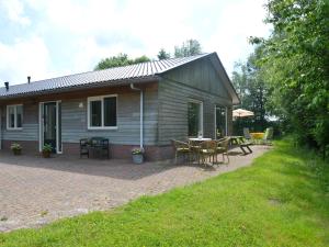 Holiday Home Schoonoord near Kibbelkoele