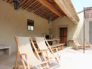 Villas Mas in Eygalieres with Heated Pool : photos des chambres