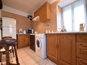 Maisons de vacances Holiday Home in Vignol with Heated Pool : photos des chambres