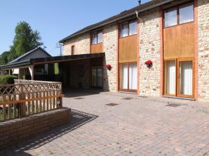 Farmhouse Stay in Ondenval