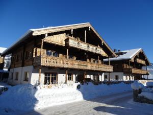 Apartment in Hollersbach near Ski Lift