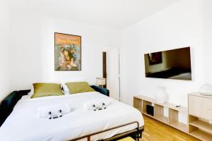 Paris City Center Vibrant