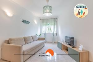 #064 Families Only - Oh Live by Home Holidays