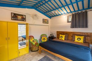 The Hosteller Mussoorie By the Streamside, Kempty