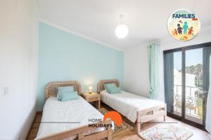 #082 Families Only - São Rafael by Home Holidays