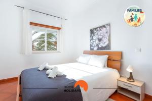 #190 Families Only - Descobrimentos by Home Holidays