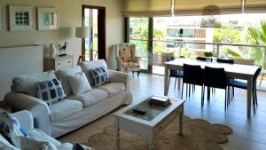 Praia dos Salgados - Vila das Lagoas